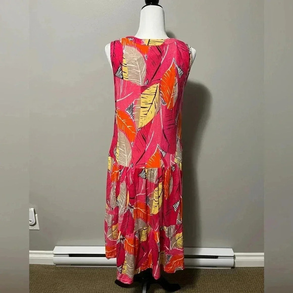 NIC+ZOE Feather Leaves Sleeveless Dress - Picture 8 of 12